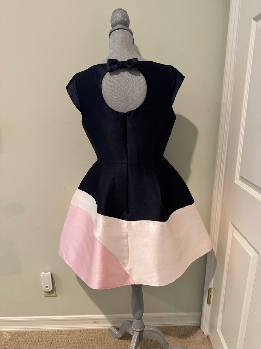 Kate Spade Navy, Cream and Pink Colorblock Fit-and-Flare Mini Dress - Picture 5 of 7
